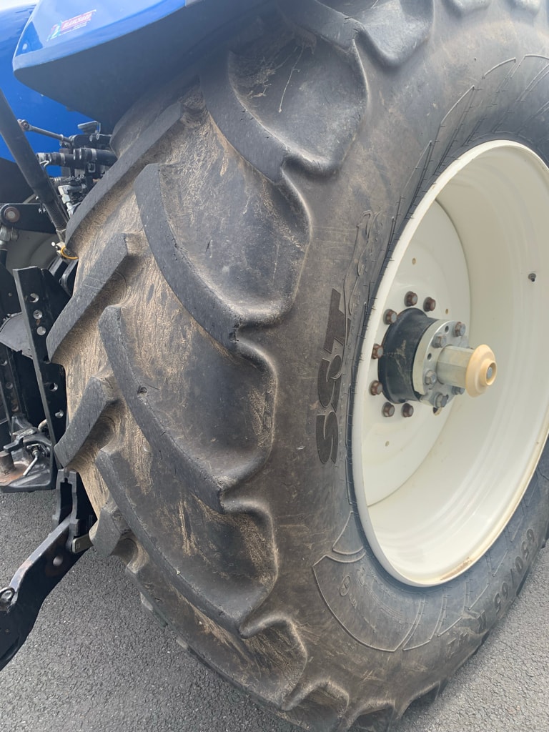 Tracteur NEW HOLLAND T7.245 - photo slide 10