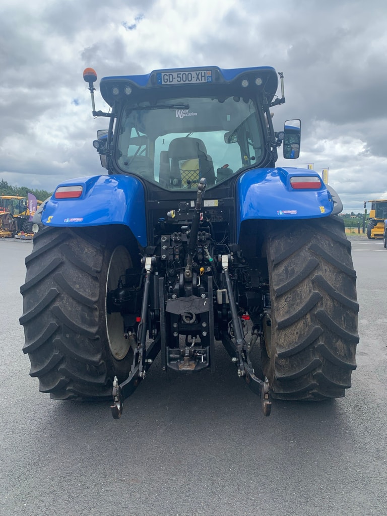 Tracteur NEW HOLLAND T7.245 - photo slide 12