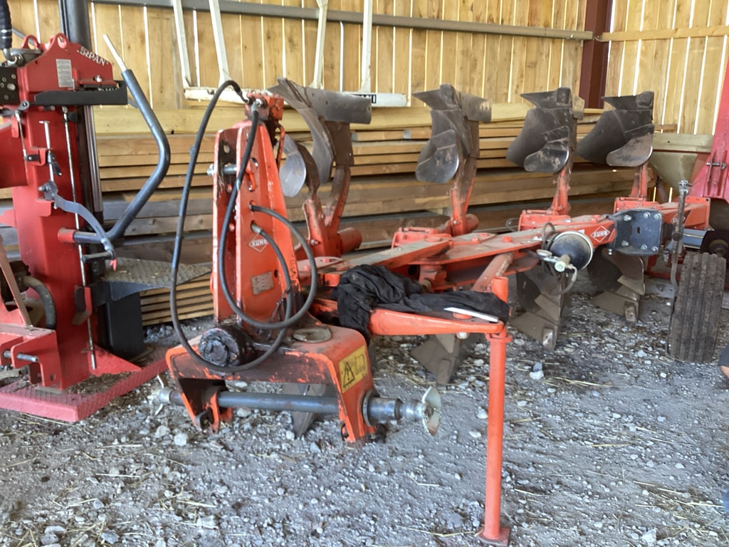 Charrue KUHN Multi master 112 - photo slide 6