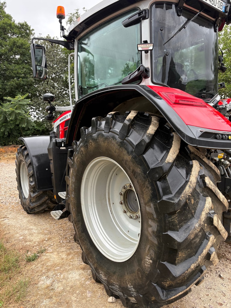 Tracteur MASSEY FERGUSON 8s205 D7 - photo slide 4