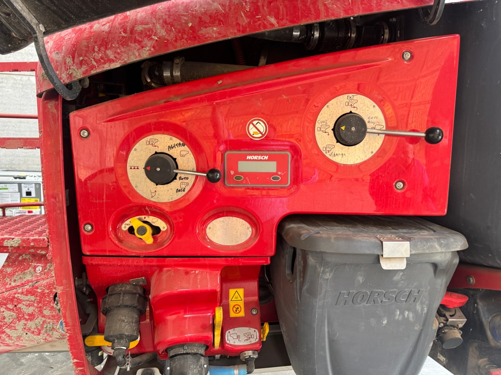 Pulverisateur HORSCH 5 LT - photo slide 2