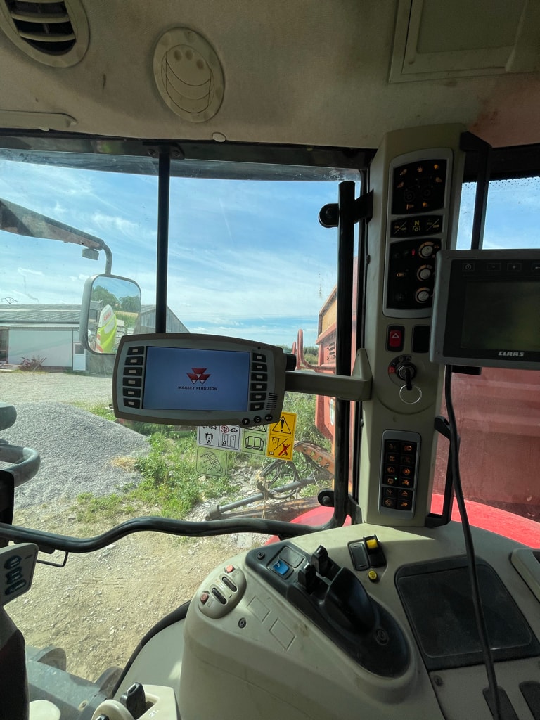 Tracteur MASSEY FERGUSON 7619 DYNA-VT EXCLUSIVE - photo slide 16