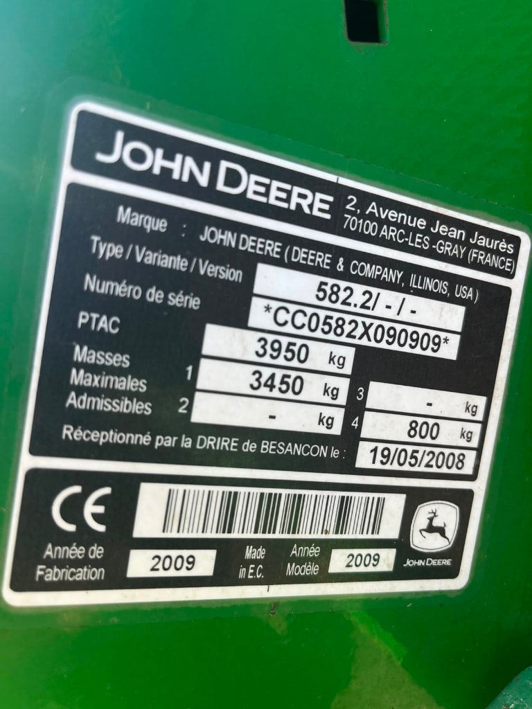 Presse balles rondes JOHN DEERE 582 - photo slide 7