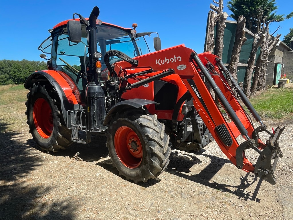 Tracteur chargeur KUBOTA M105 GXS-III - photo slide 2