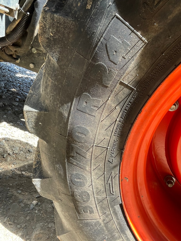 Tracteur chargeur KUBOTA M105 GXS-III - photo slide 7