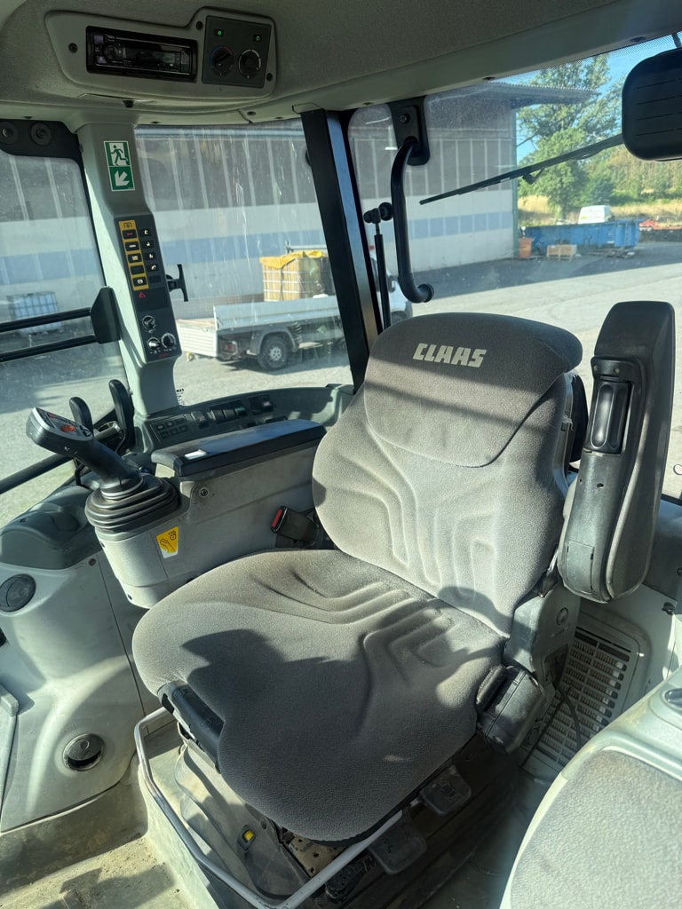 Tracteur chargeur CLAAS ARION 430 - photo slide 7
