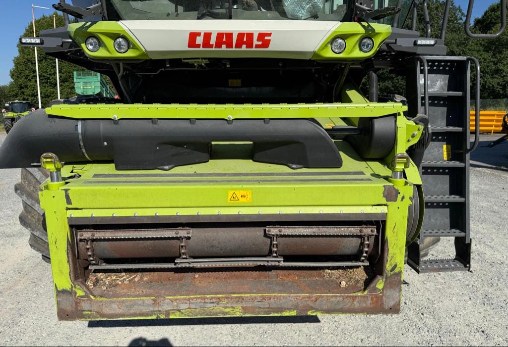 Moissonneuse CLAAS TRION 640 - photo slide 7