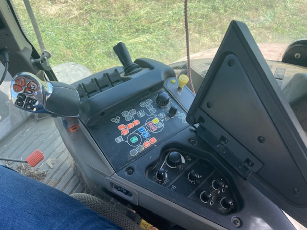 Tracteur CASE IH PUMA 185 MULTICONTROLLER - photo slide 10