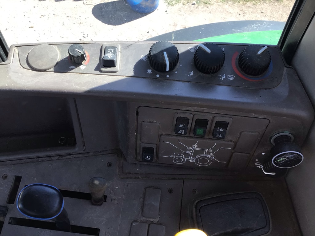 Tracteur JOHN DEERE 6105 M - photo slide 18