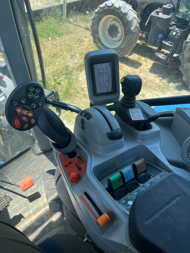 Tracteur NEW HOLLAND T5.120 DCT - photo slide 8