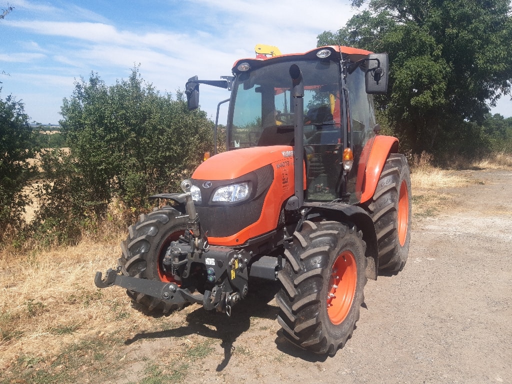 Tracteur KUBOTA M4072 - photo slide 2