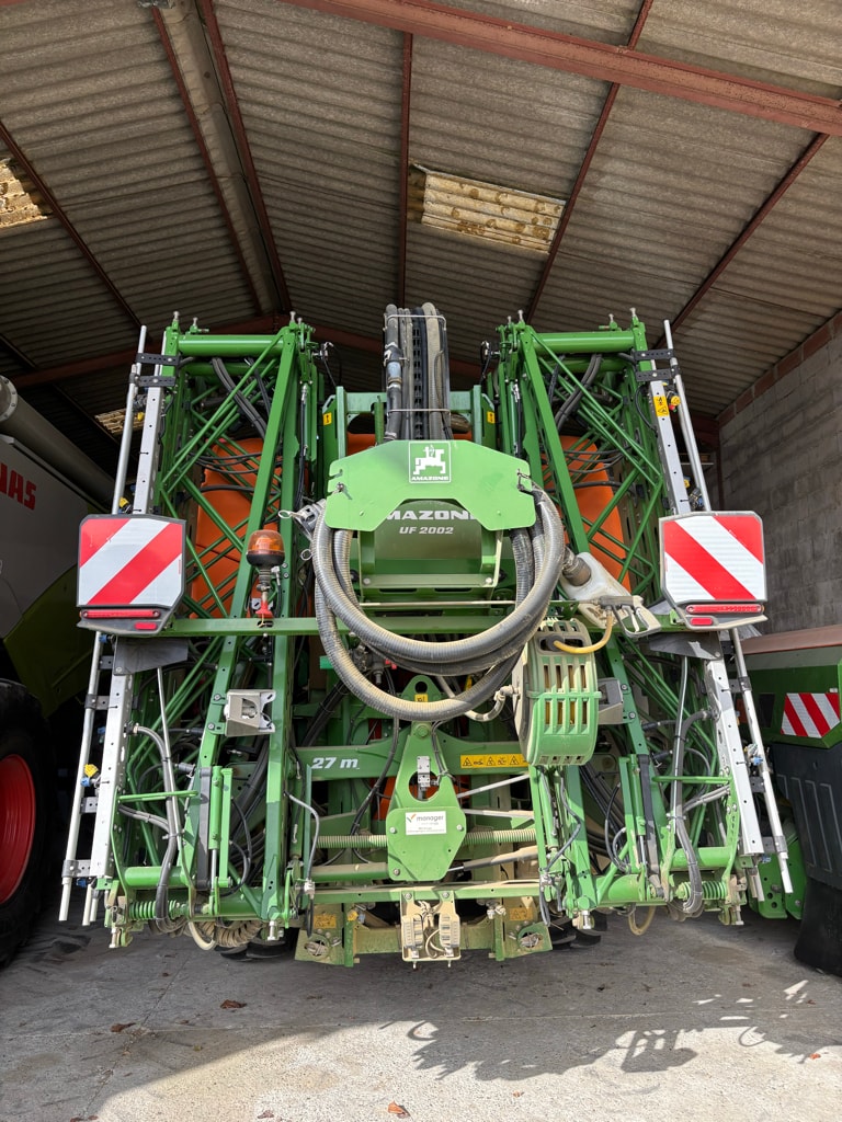 Pulverisateur AMAZONE UF 2002 - photo slide 8