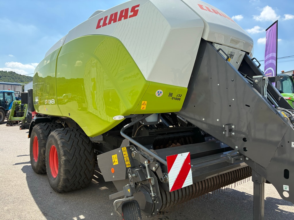 Presse haute densite CLAAS Quadrant 5300 - photo slide 7