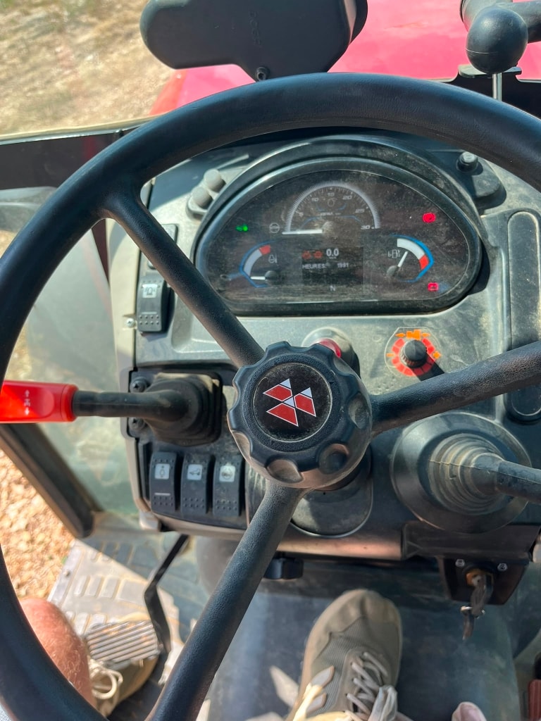 Tracteur MASSEY FERGUSON 3709 WF - photo slide 12