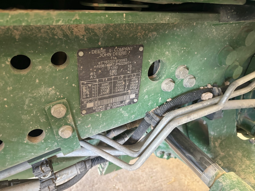 Tracteur JOHN DEERE 6145R - photo slide 5