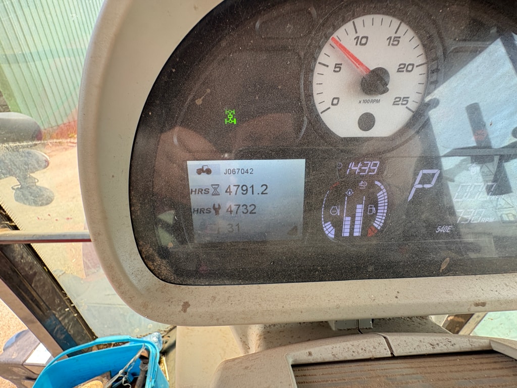 Tracteur MASSEY FERGUSON 7720S DYNA-6 EFFICIENT - photo slide 2