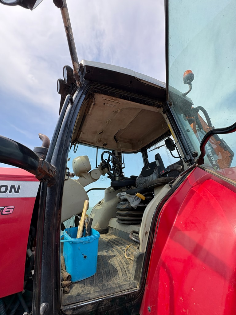 Tracteur MASSEY FERGUSON 7720S DYNA-6 EFFICIENT - photo slide 5