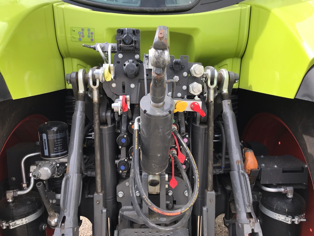 Tracteur CLAAS ARION 530 CMATIC CEBIS - photo slide 8