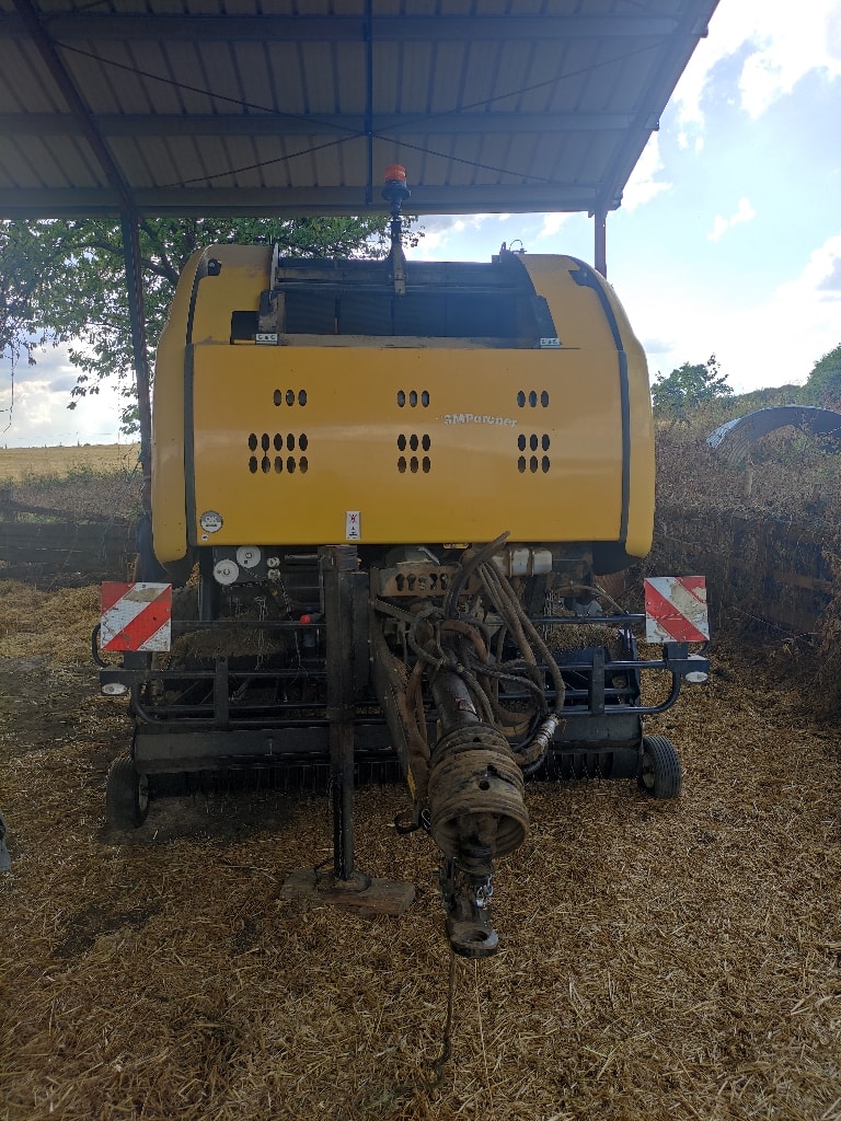 Presse balles rondes NEW HOLLAND Rollbelt 180 - photo slide 2