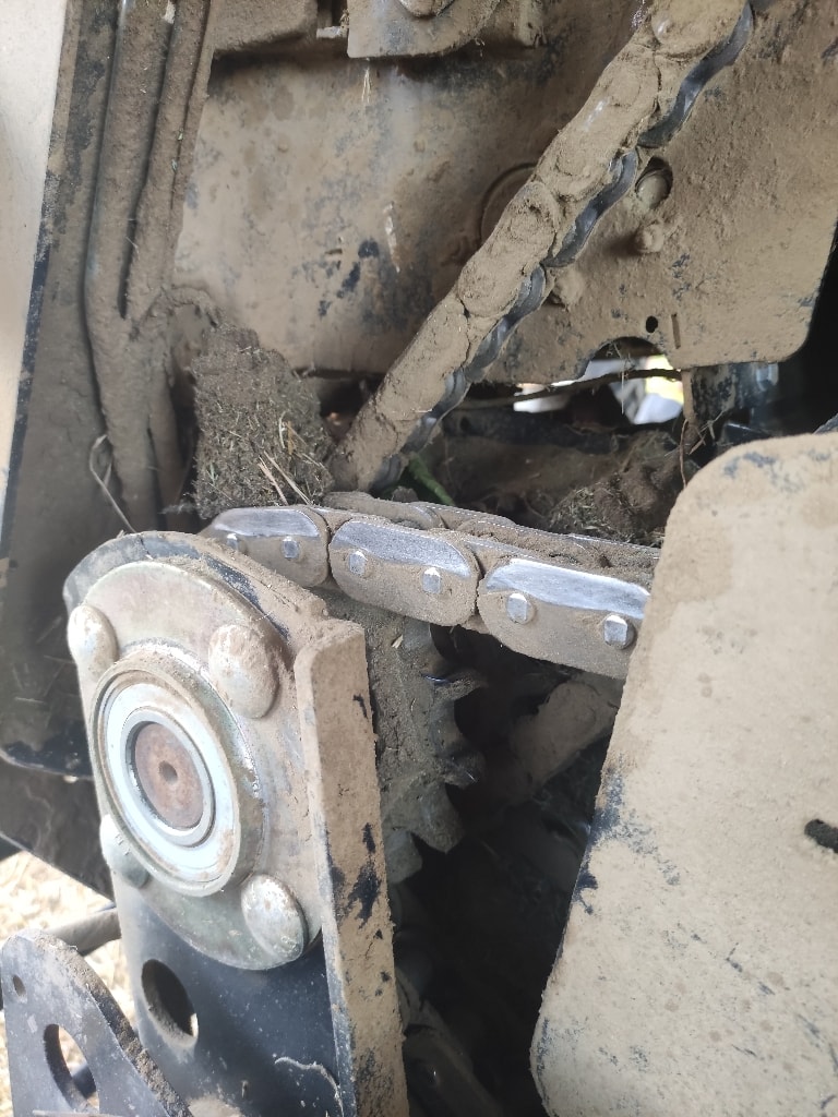 Presse balles rondes NEW HOLLAND Rollbelt 180 - photo slide 7