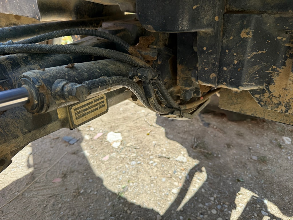 Tracteur chargeur DEUTZ FAHR 5105g B - photo slide 11