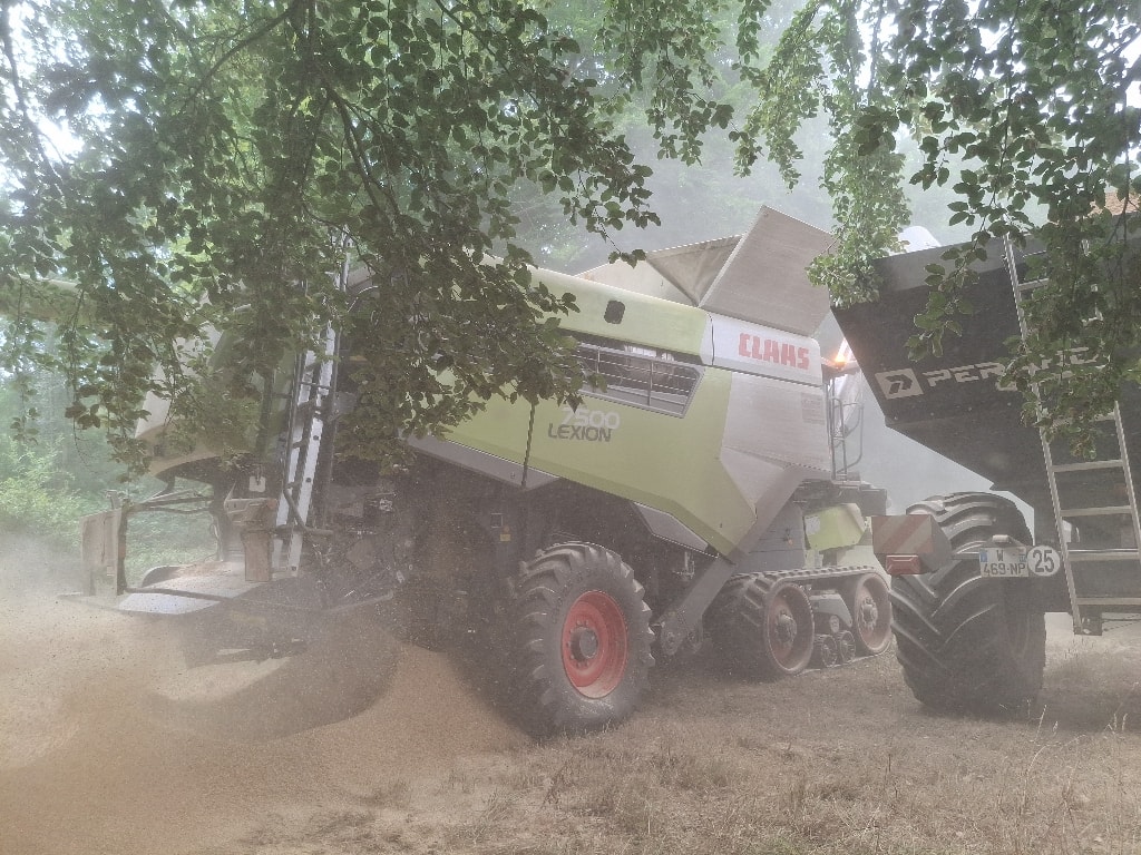 Moissonneuse CLAAS Lexion 7500 TT - photo slide 5