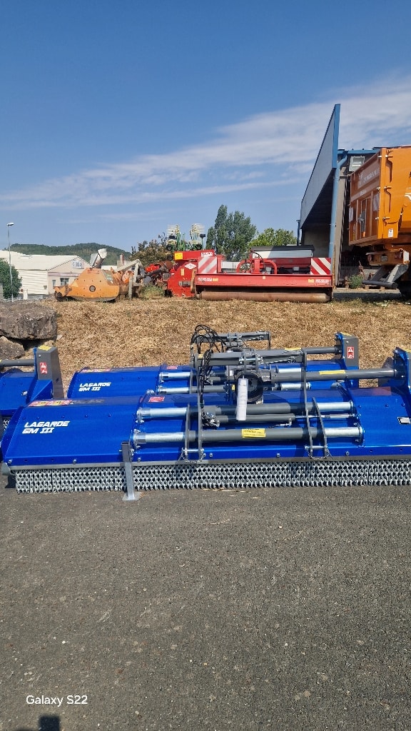 Broyeur LAGARDE GM III 310 - photo slide 1