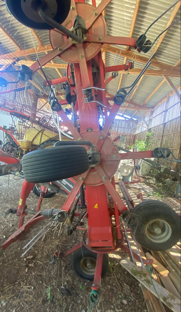 Faneuse KVERNELAND 8590 - photo slide 8