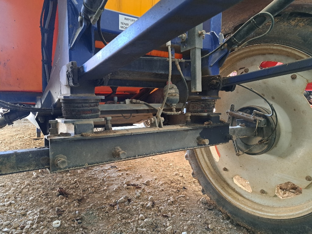 Pulverisateur CARUELLE Olympia 320S - photo slide 6