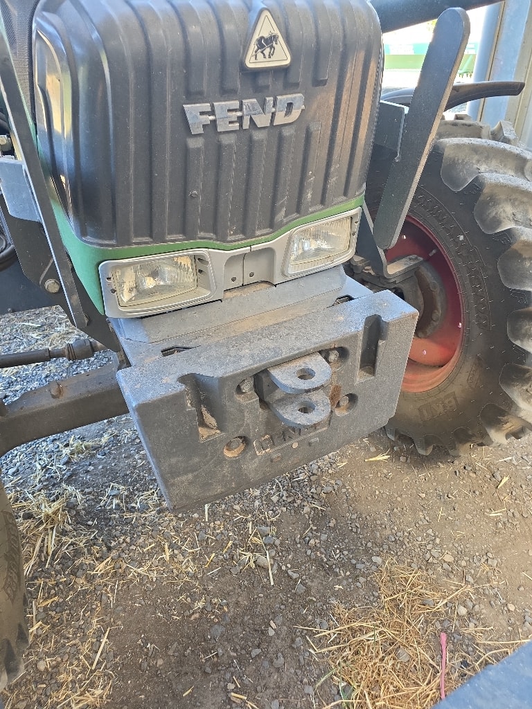 Tracteur chargeur FENDT 210 VARIO - photo slide 13