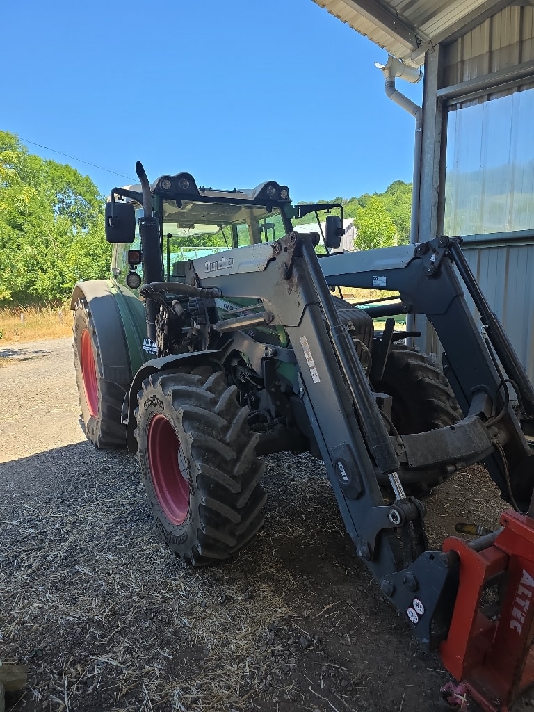 Tracteur chargeur FENDT 210 VARIO - photo slide 2