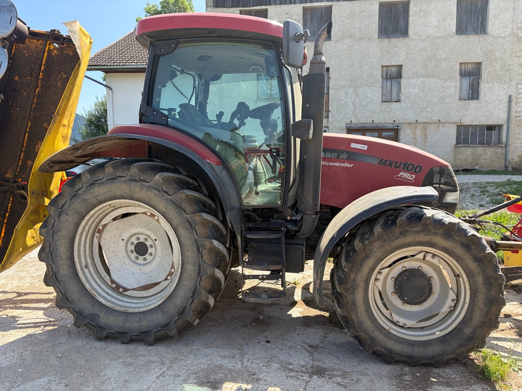 Tracteur CASE IH MXU 100 - photo slide 6
