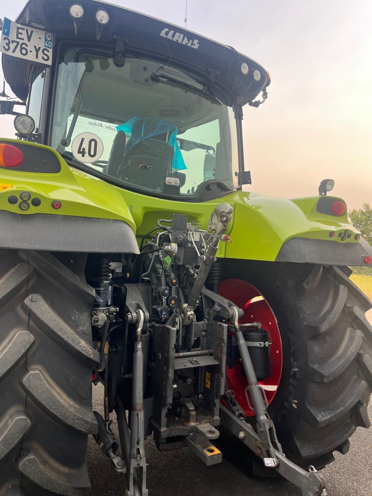 Tracteur CLAAS Arion 610 cis - photo slide 3