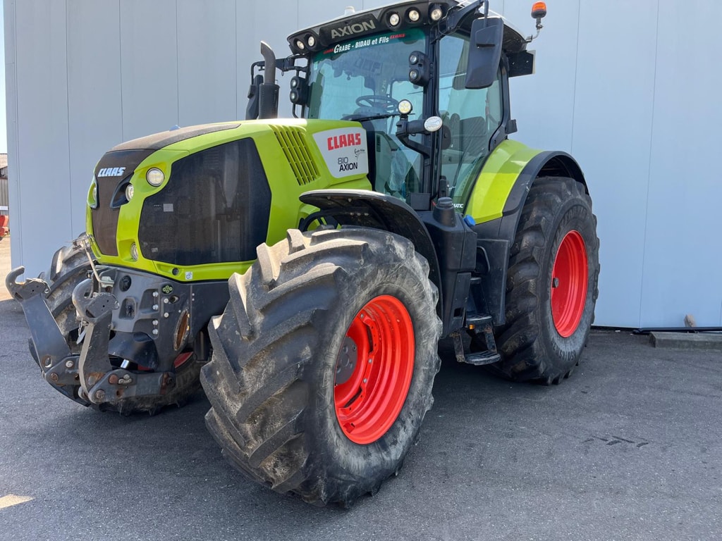 Tracteur CLAAS AXION 810 CMATIC - photo slide 1
