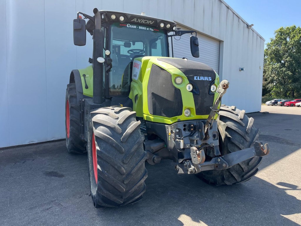 Tracteur CLAAS AXION 810 CMATIC - photo slide 2