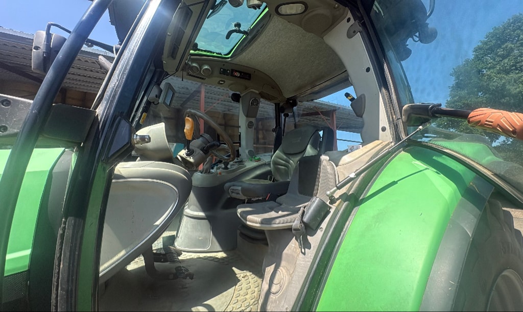 Tracteur DEUTZ FAHR 5110 P - photo slide 10