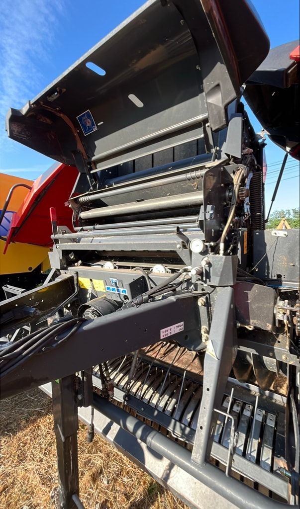 Presse balles rondes KUHN VB2260 - photo slide 9