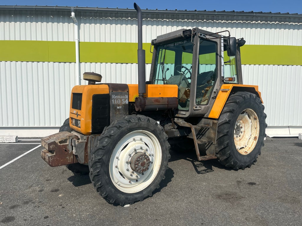 Tracteur RENAULT 110.54 - photo slide 1