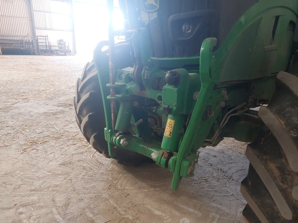 Tracteur JOHN DEERE 6R155 - photo slide 5
