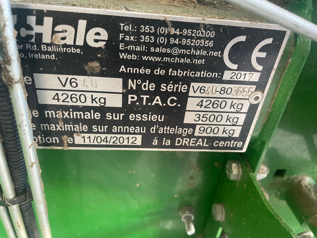 Presse balles rondes MC HALE V640 - photo slide 7