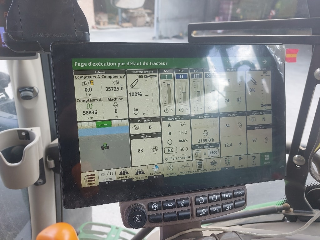 Tracteur JOHN DEERE 6R155 - photo slide 13