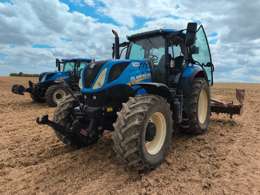 Tracteur NEW HOLLAND T7.165s  - photo slide 2