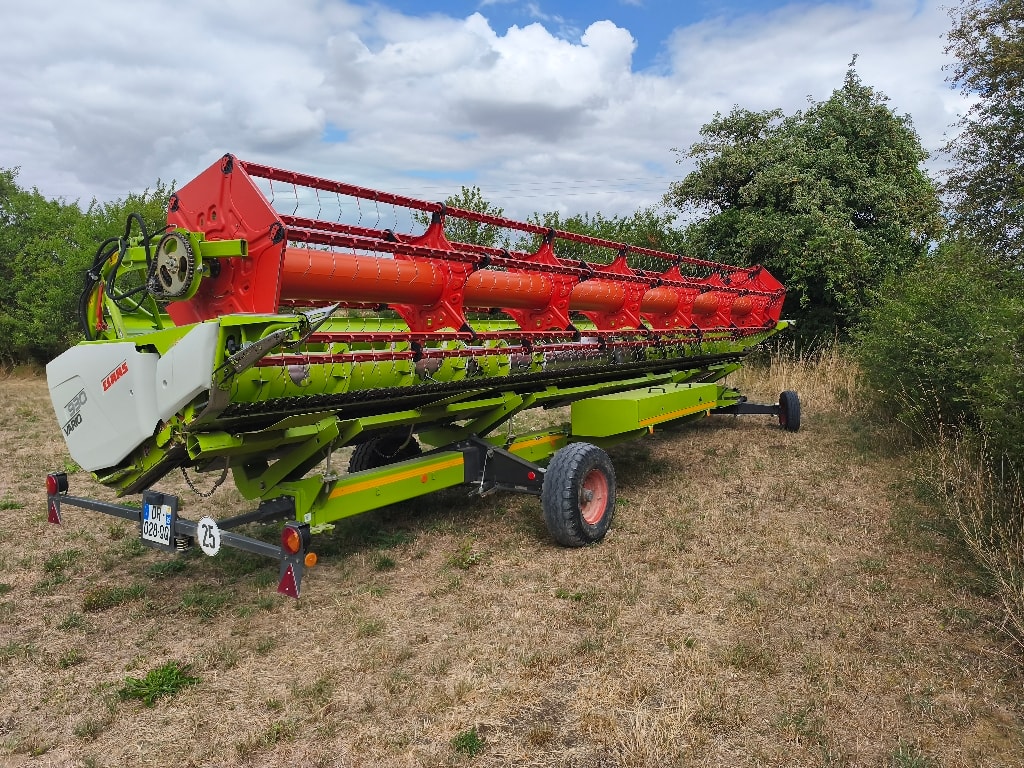 Moissonneuse CLAAS LEXION 770 - photo slide 7