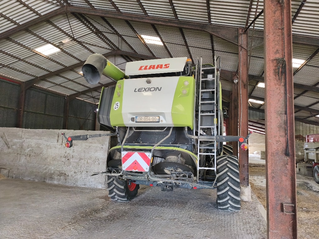 Moissonneuse CLAAS LEXION 770 - photo slide 3