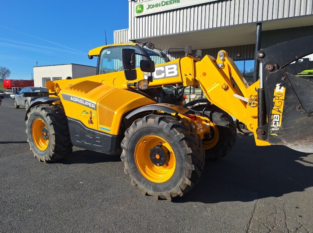 Telescopique JCB 532 70 Agri super DTVT - photo slide 1