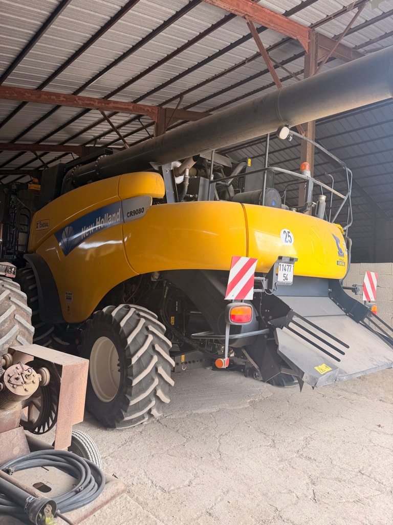 Moissonneuse NEW HOLLAND CR 9080 - photo slide 2