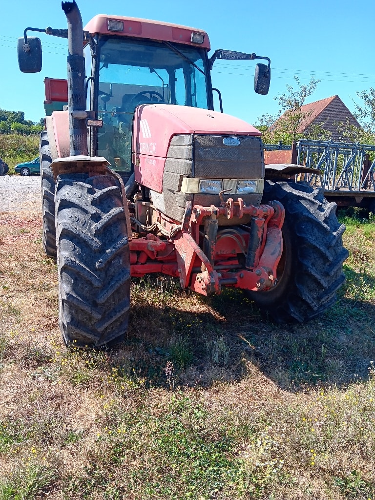 Tracteur MC CORMICK MTX 140 - photo slide 3