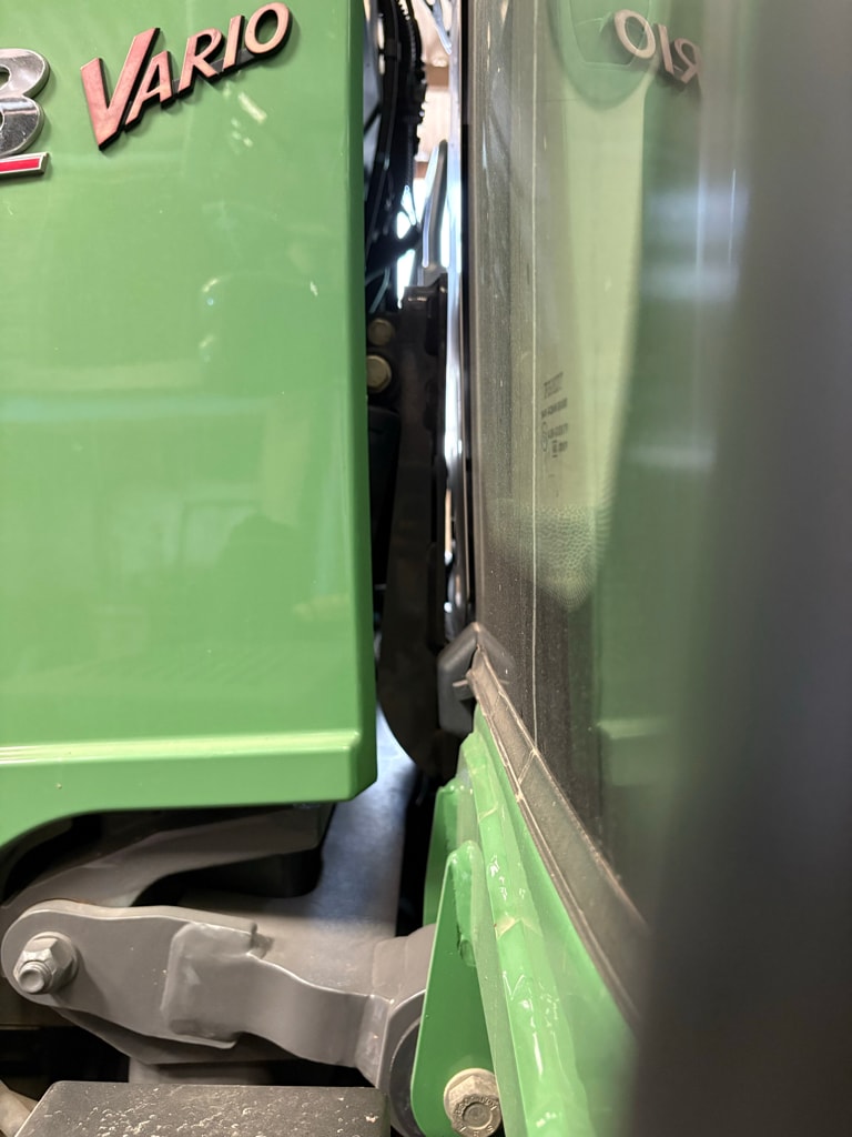 Tracteur FENDT 828 SCR PROFI - photo slide 10