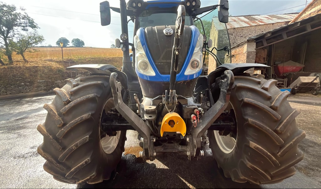 Tracteur NEW HOLLAND T 6 160 dynamic command - photo slide 9