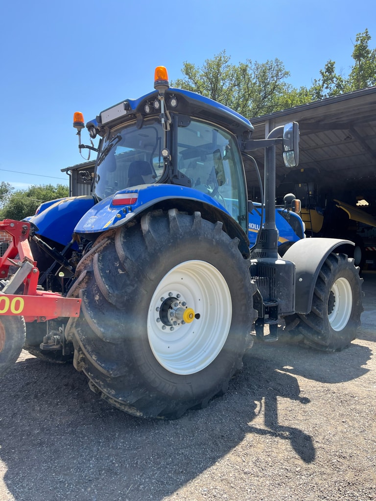 Tracteur NEW HOLLAND T7.245 - photo slide 3